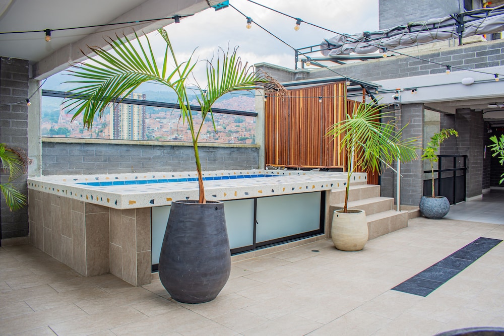 Medellin Vacations - Inverso Cl47 Coliving - Property Image 3