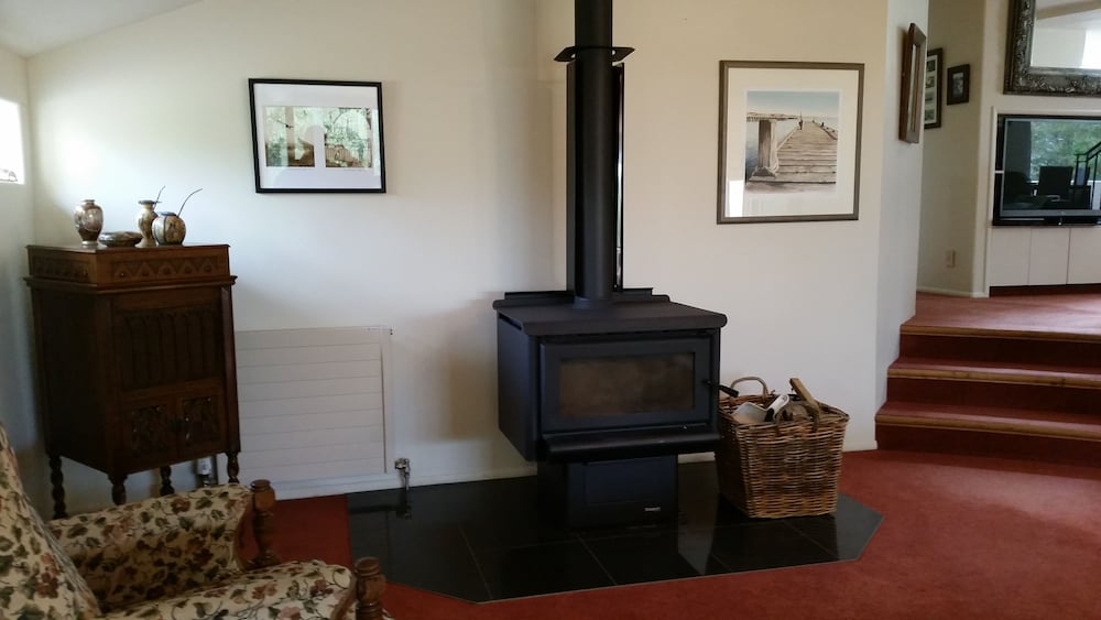 Oamaru House Bed and Breakfast
