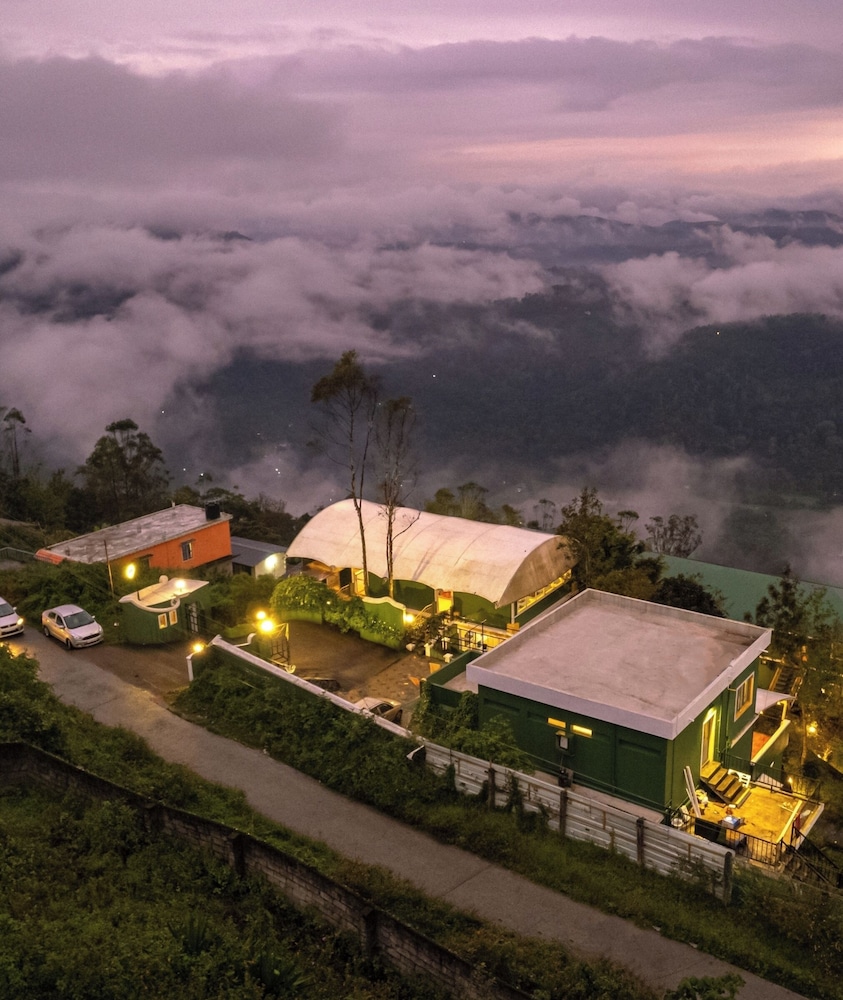 The Hosteller Munnar