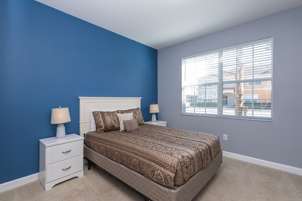 Adventurers Oasis Private Pool - Image 2