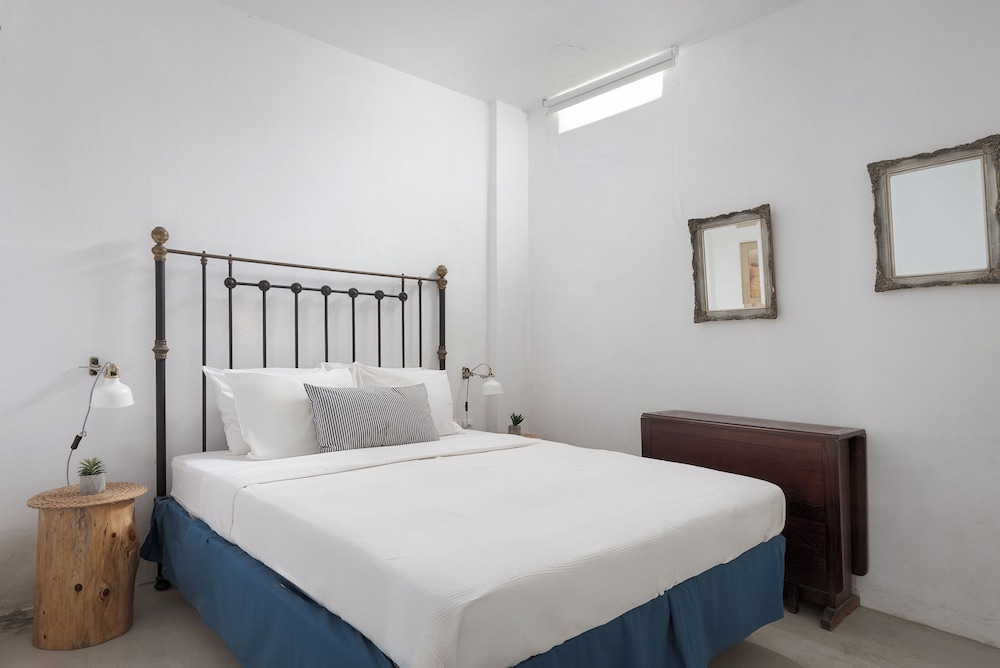 Lea Villas Mykonos view 5