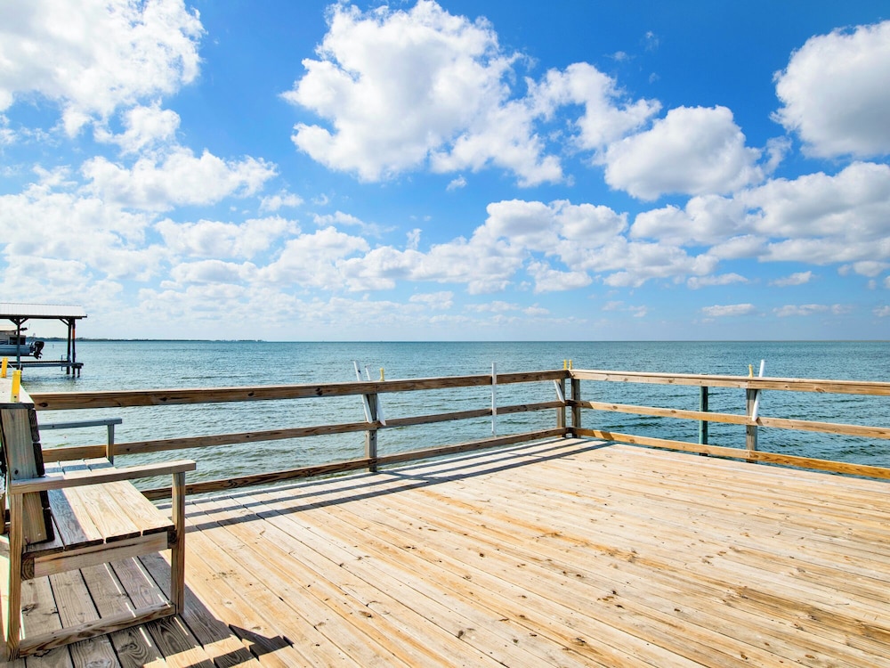 Barefeet Retreat by Southern Vacation Rentals