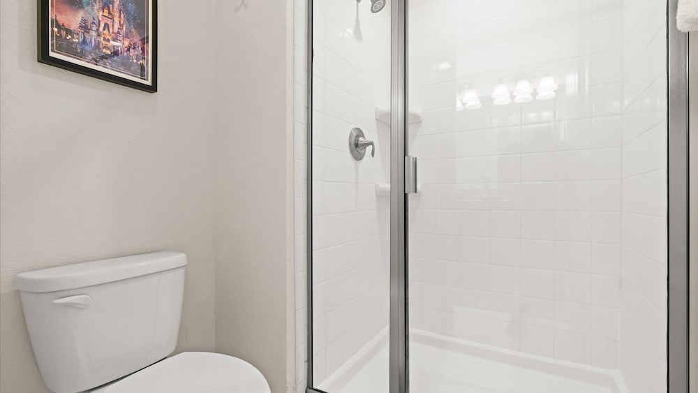Upstay: Family-friendly 4BR Townhouse w Pool & BBQ
