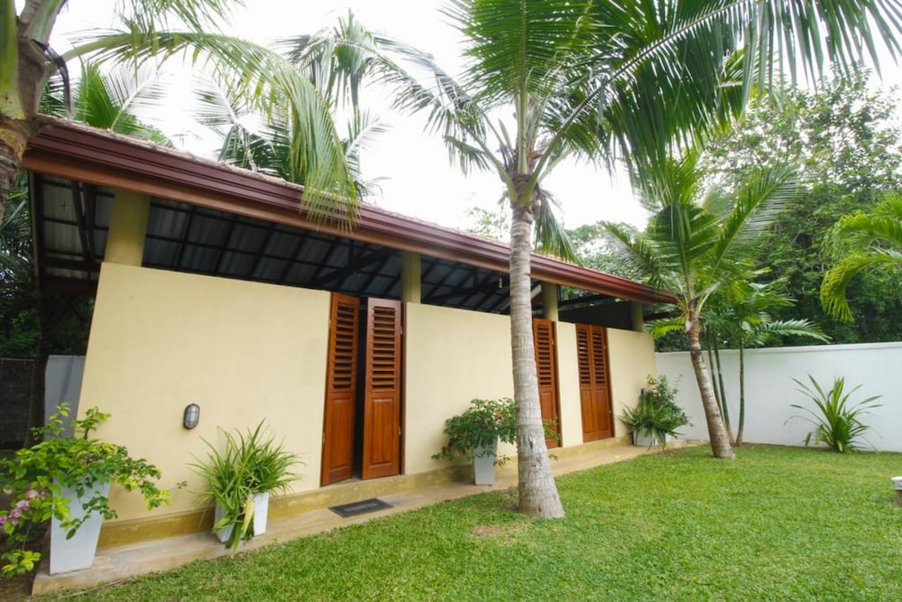 Rockery Villa