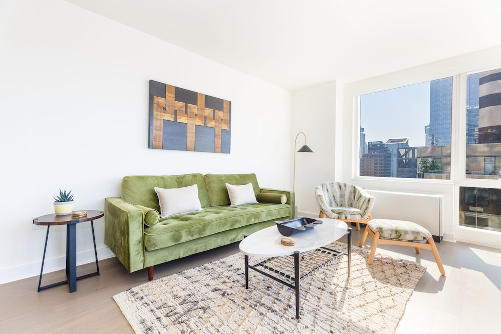 Ny Finest Luxury Apartment