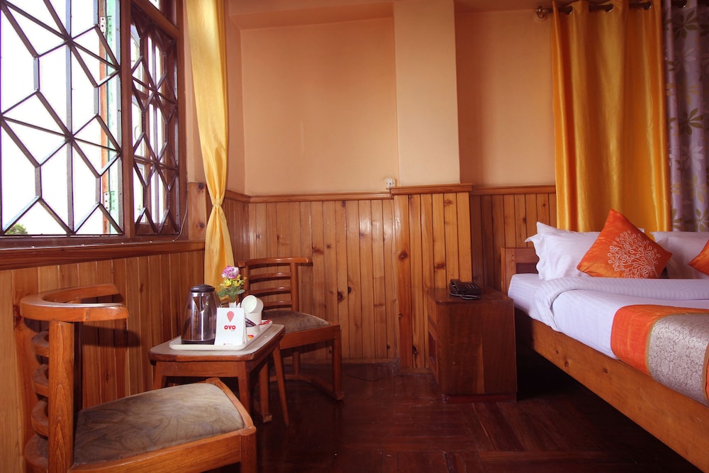 OYO 8719 Hotel Deep Residency