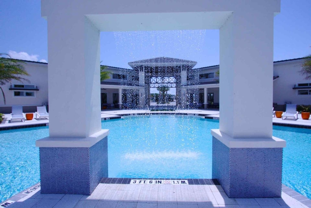 3941 Sonoma - Image 3