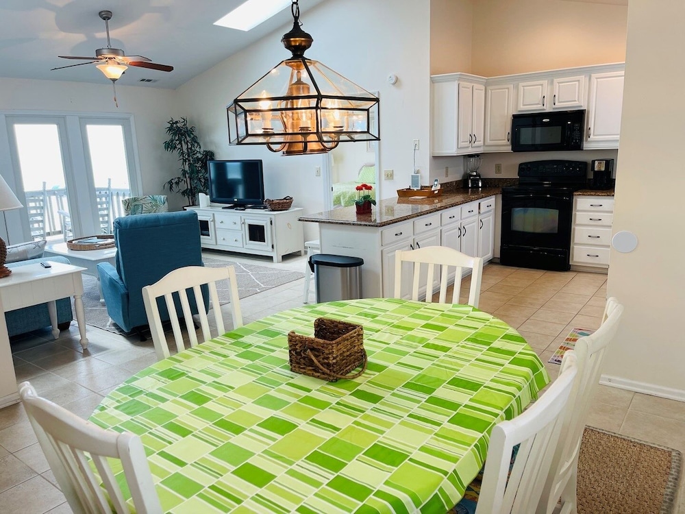 Serenitee - 2 Br Home
