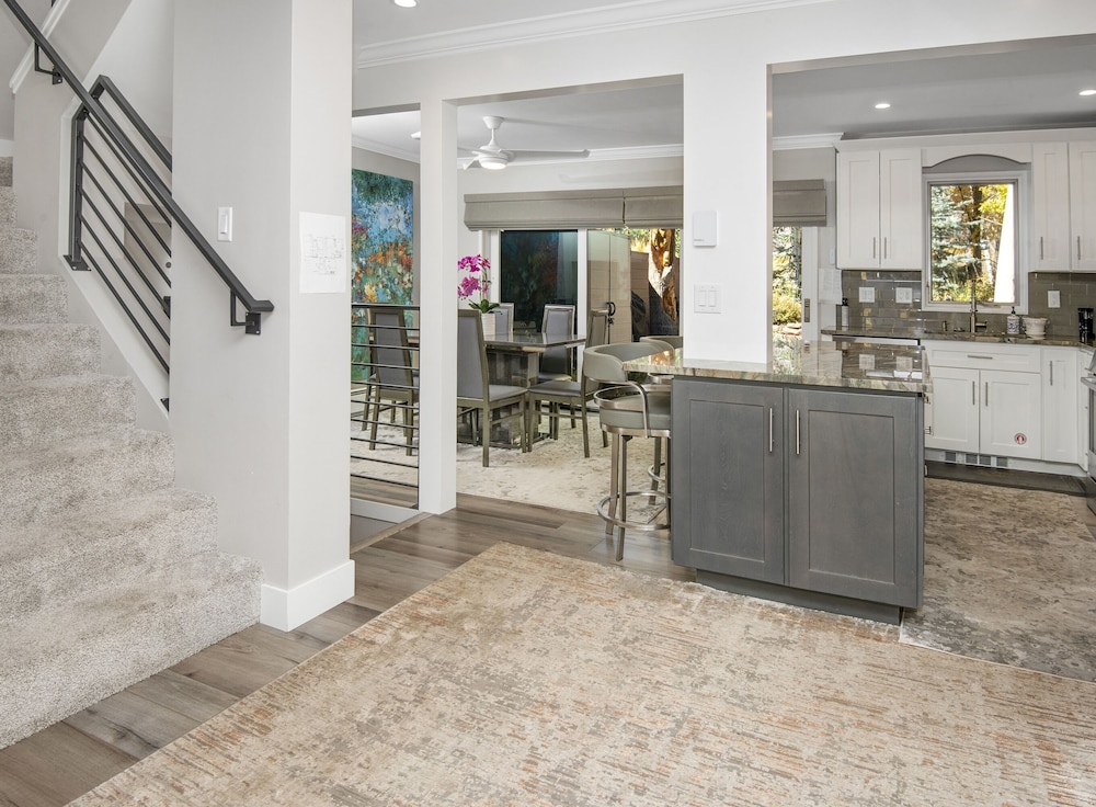 Capstone 5 4 Bedroom Townhouse