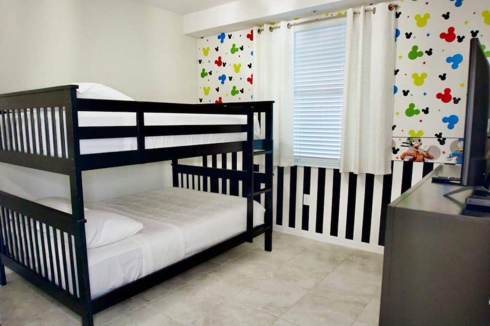 104 Modern Condo Storey Lake Disney