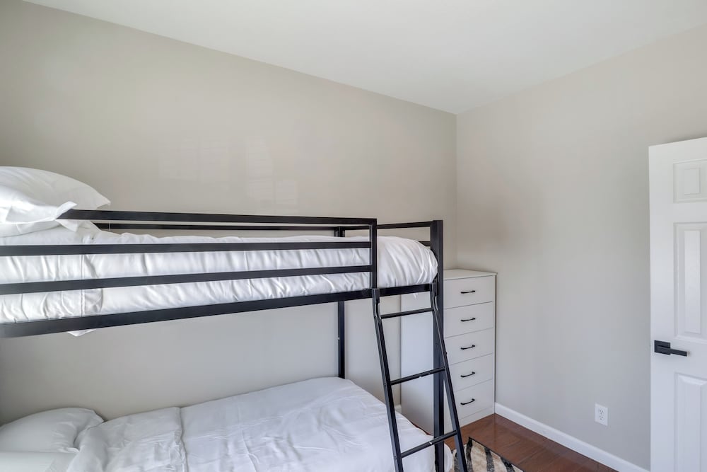 7 Mi to Fremont Street: Spacious Vegas Home!