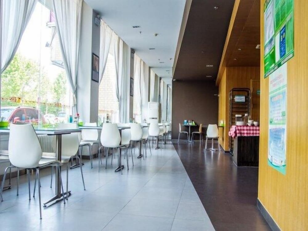 Jinjiang Inn Laiwu Wenyuan East Street