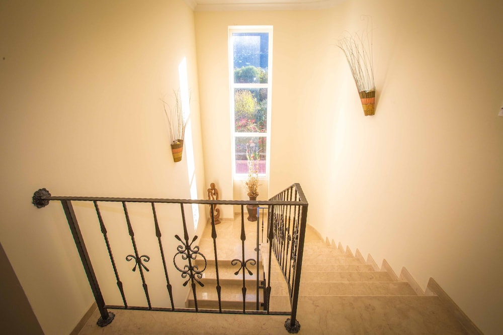 Villa - Sleeps 14 - Private Pool - Cinema Room