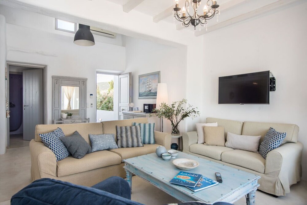 Apleton Villas by A&D Properties view 2