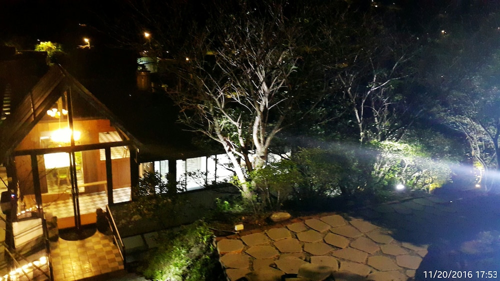 Lucky House