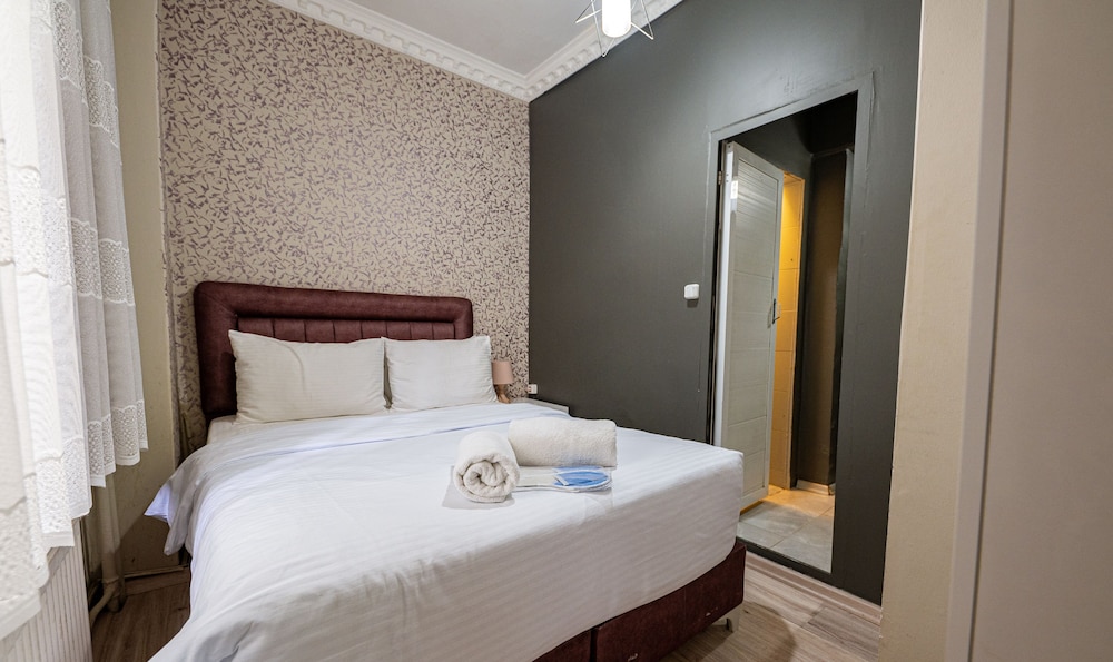 Evin Suit Otel - Image 19