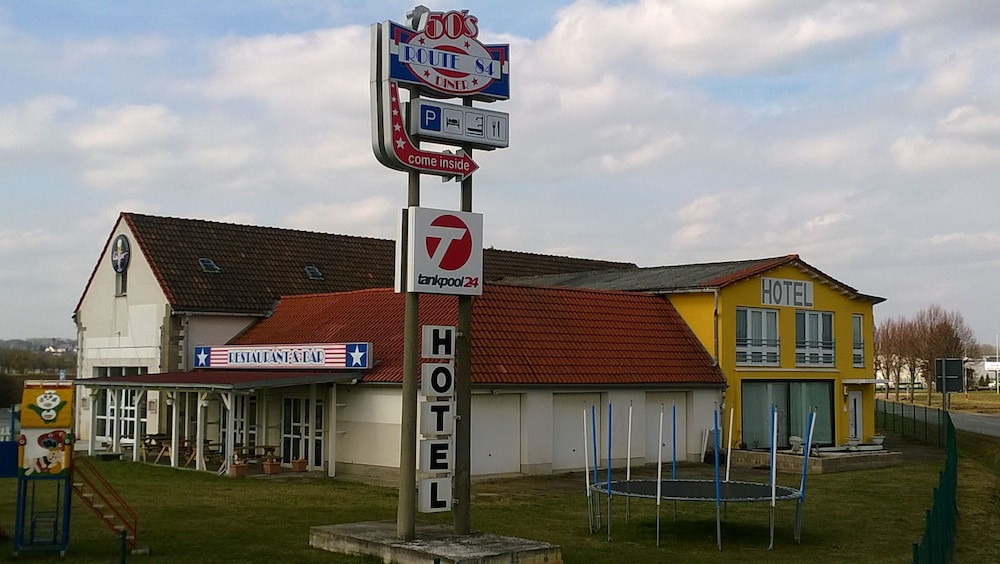 Hotel Route 84