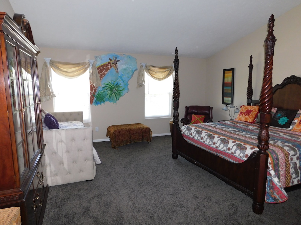 Evonne's Sharing House - Property Image 36