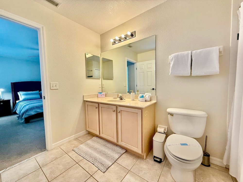 The Grand Village 4BR Pool Home Near Disney Parks