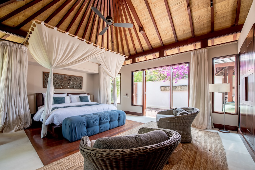 The Ungasan Clifftop Resort 7