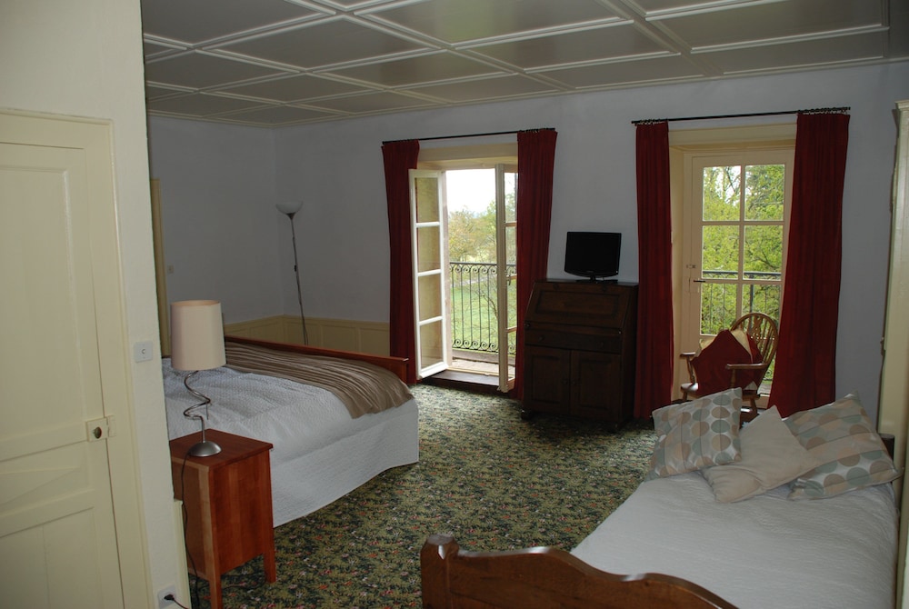 B&B Chateau Le Bois view 3