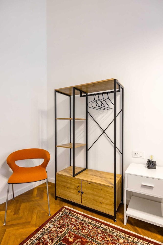 Thelos Apartment