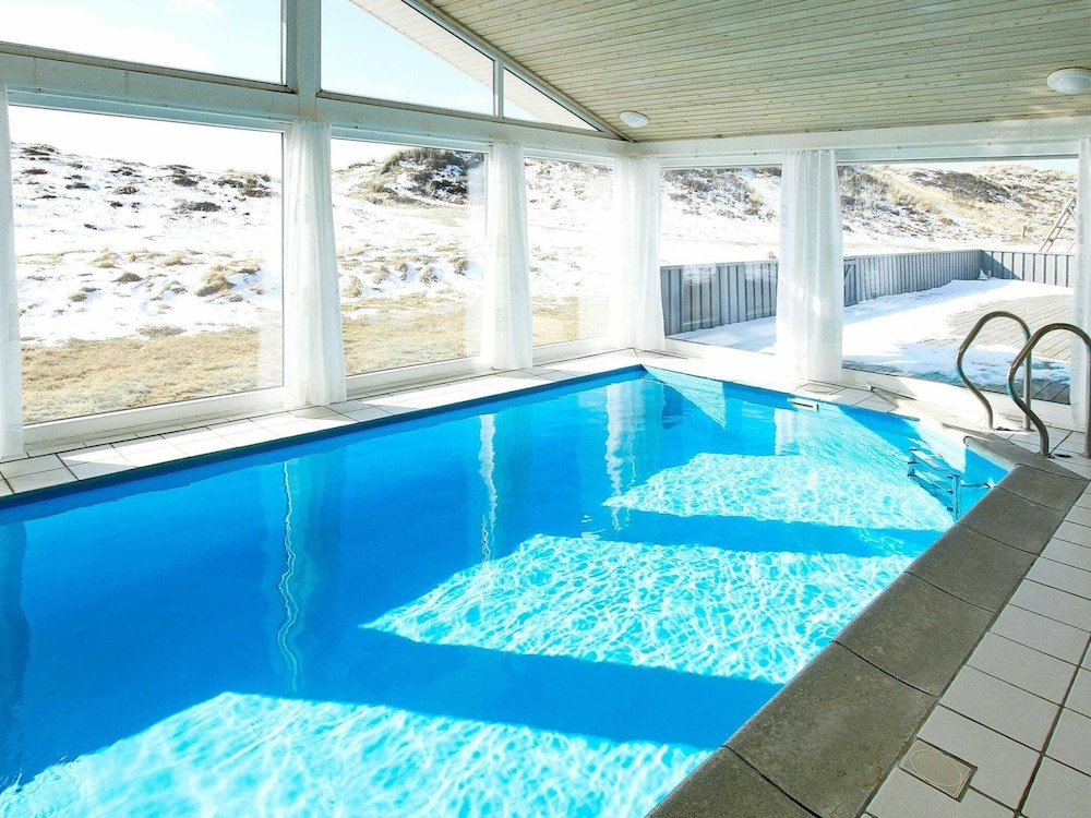 Luxury Retreat by the Beach - By Traum Ferienwohnungen view 3