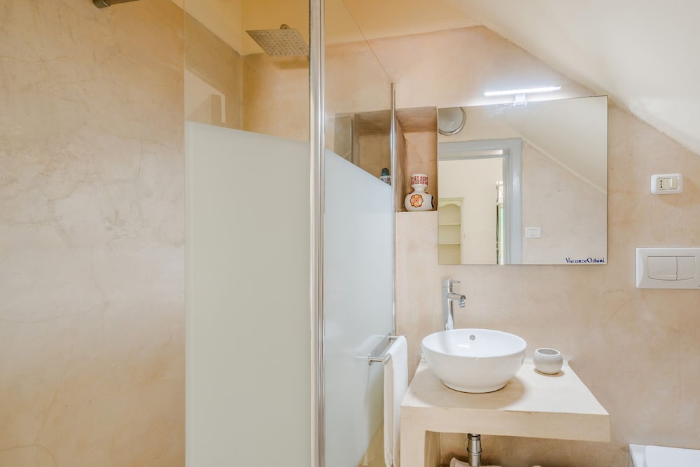 Villa Nuvole Bianche con Piscina by Wonderful Italy