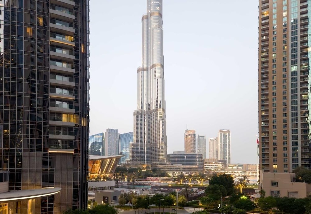 30th Floor Near Burj Khailfa Dubai Mal