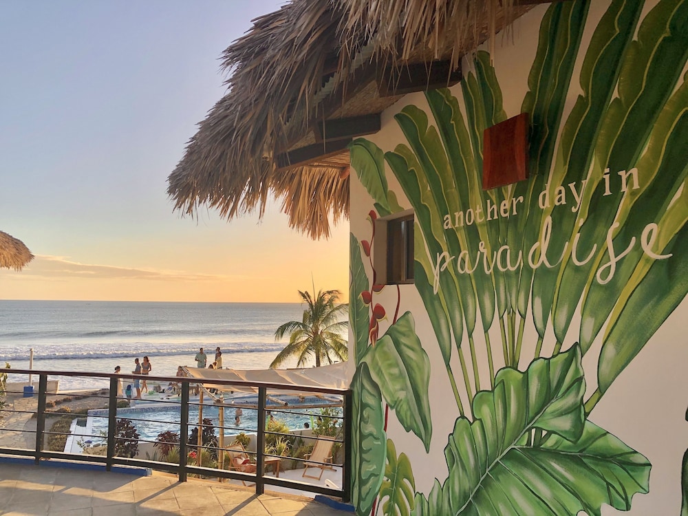 Hotel Costa Oeste - Image 1