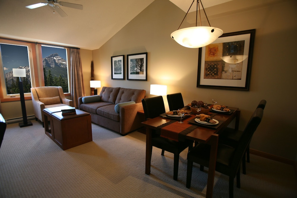 Lodges at Canmore - Image 4