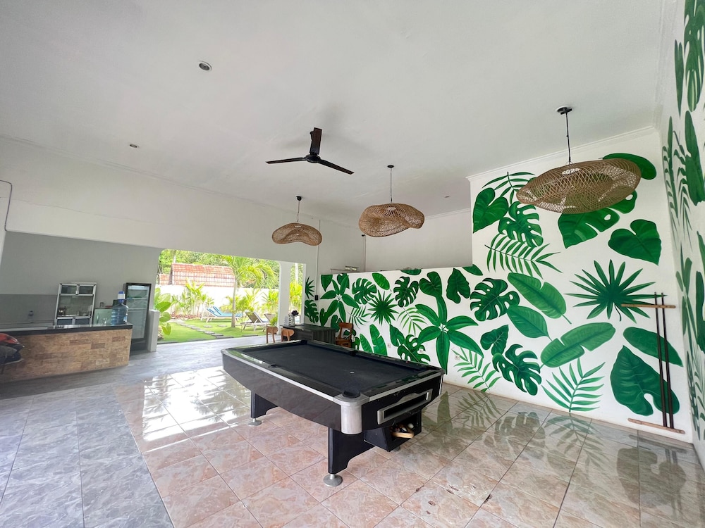 Wanderlust Hostel Kuta Mandalika