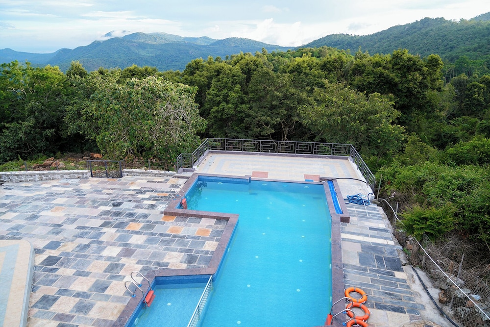 BlueHill Lotus Holistic Wellness Village