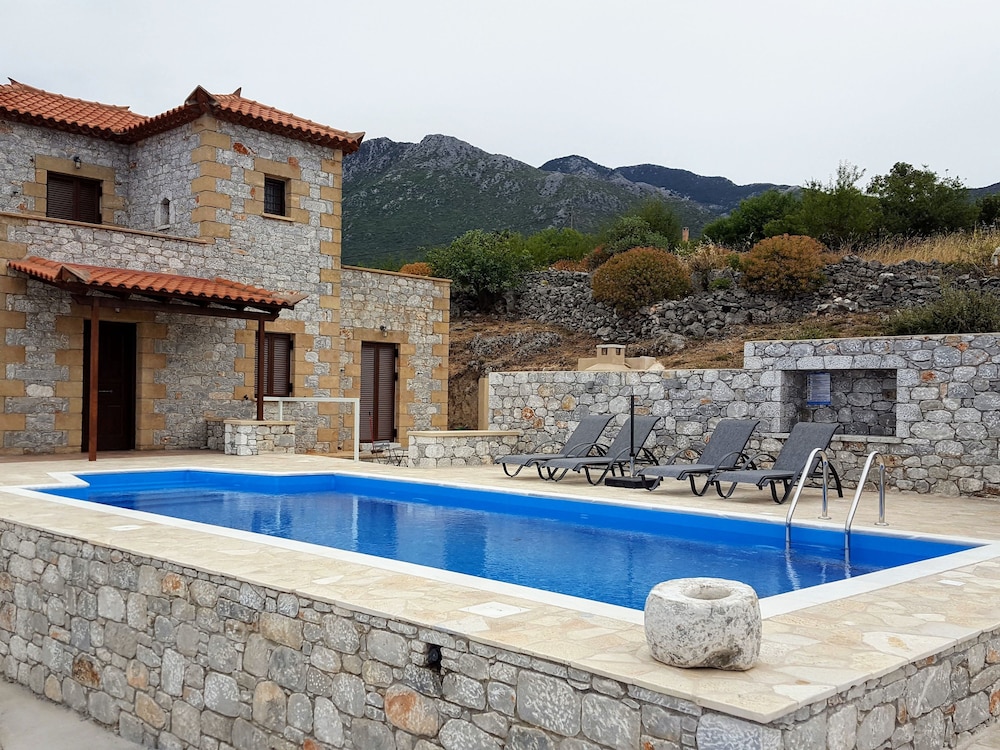 Rathimata villas