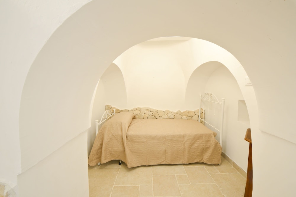 Villa, Trulli e Piscina nel Cuore della Valle d'Itria