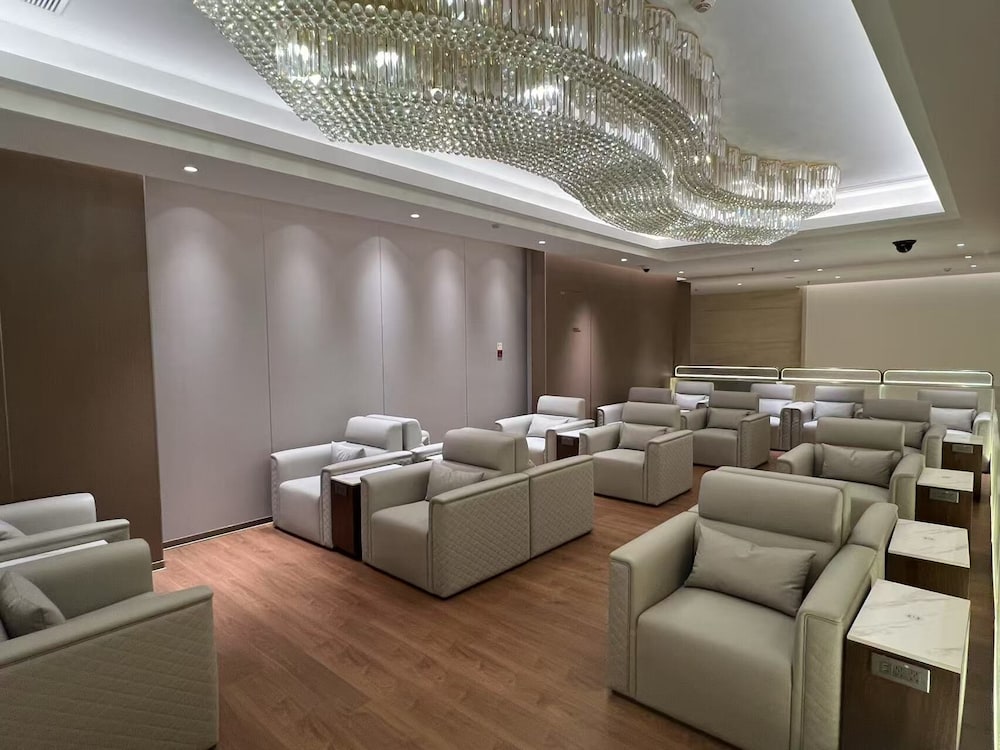 T3E JOY REST LOUNGE