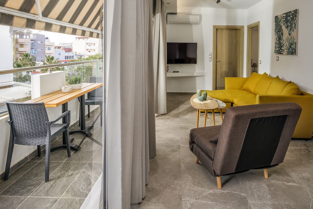 Semes Luxury Apartments by Estia view 4