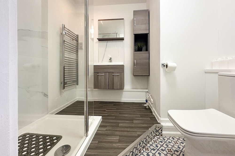 Deals 6BR House Contractor Group Stay Clayton