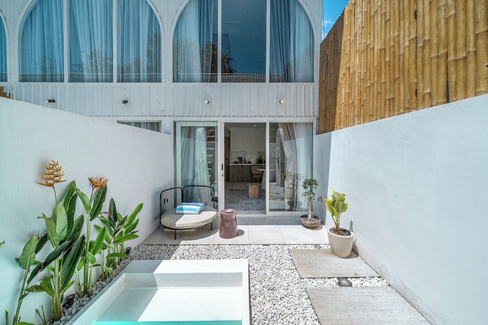Bingin Lofts