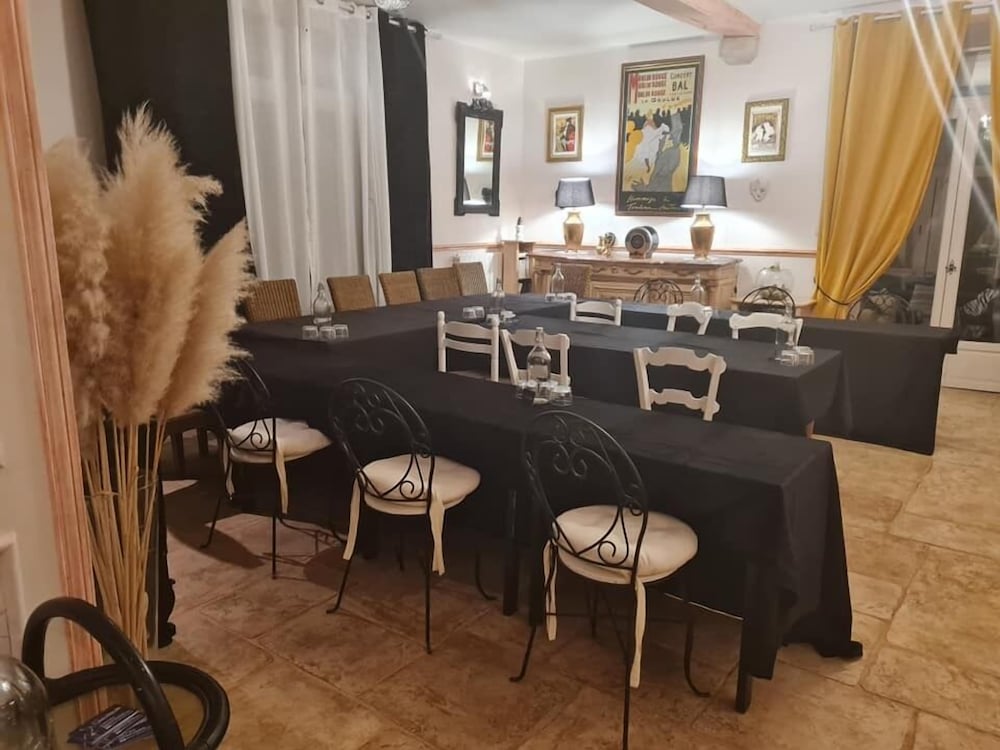meeting & event spaces
