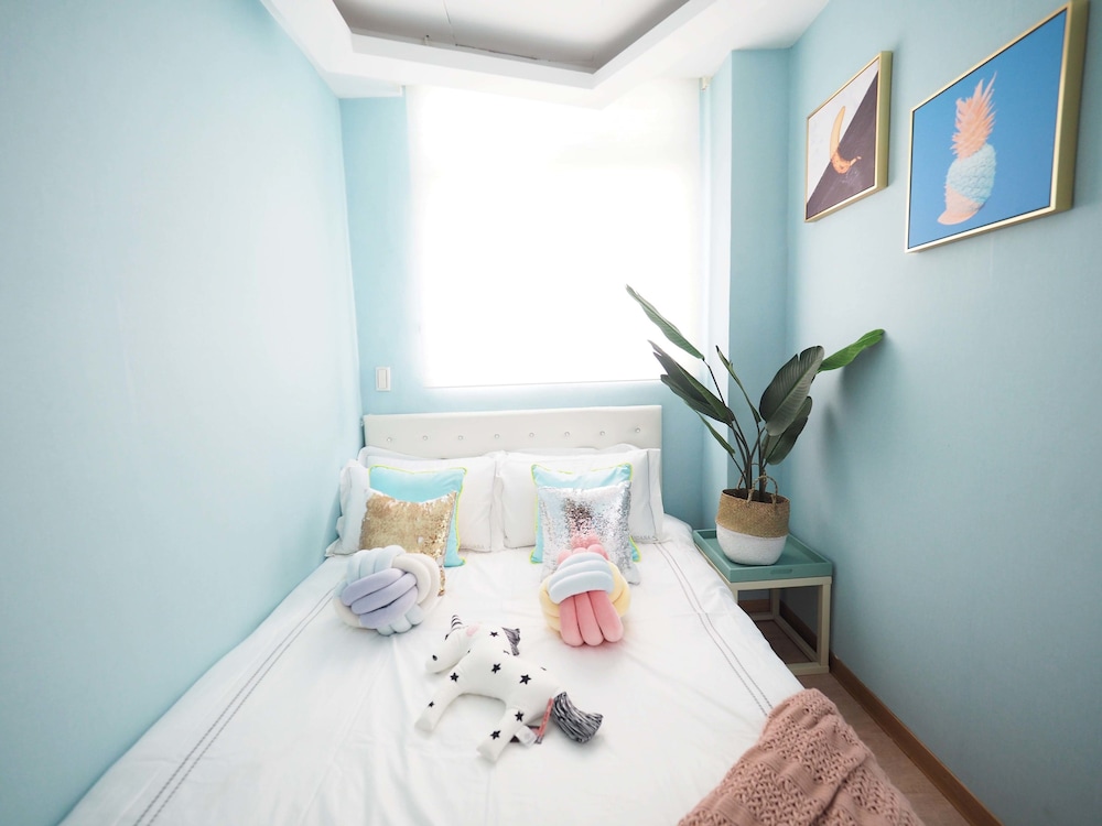 Guesthouse in Taipei near Ximen Metro Station