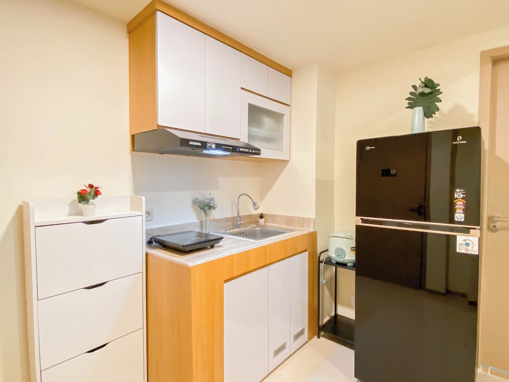 Simply And Homey 3Br At Apartment Meikarta