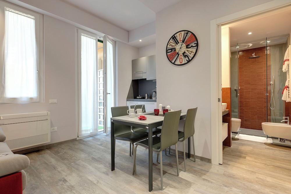 Mamo Florence - Dante & Virgilio Apartments