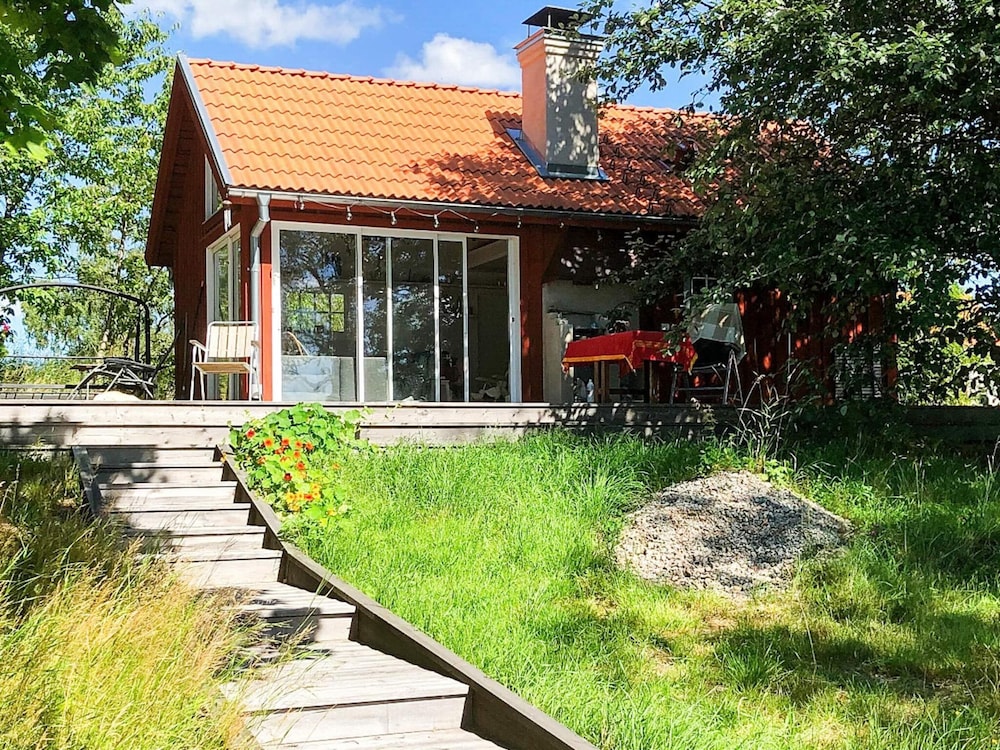 2 Person Holiday Home in Bello-by Traum