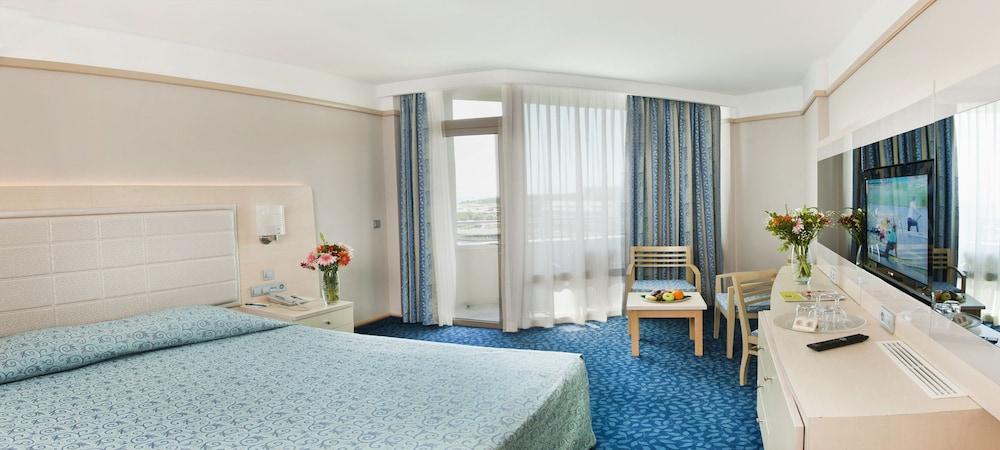 VONRESORT Golden Coast - All Inclusive