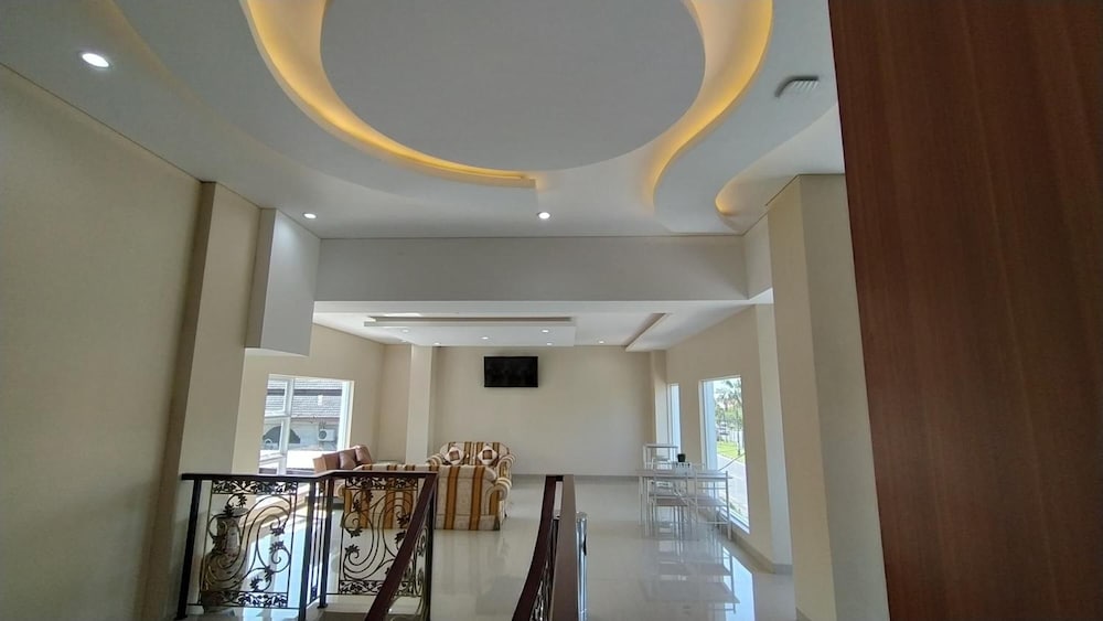 Hotel Tosan Solo Baru