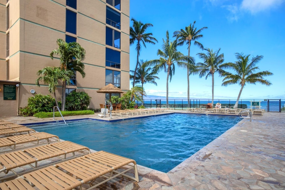 Mahana 2 Free Rental Cars KBM Resorts Oceanfront 2-bedroom Villa At Mahana Resort 2 Units, 4 Bedrooms Ml-1193
