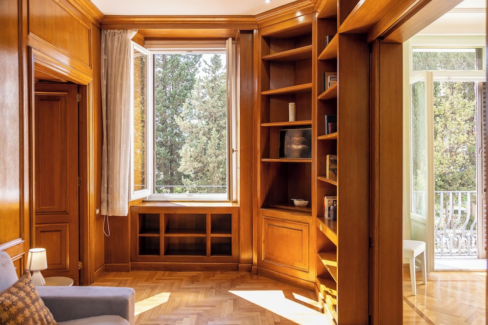 Ludovisi Apartment