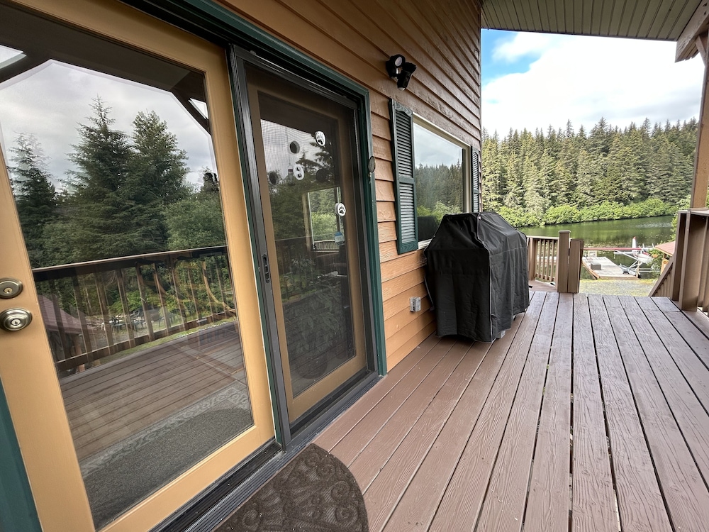 Bear Lake Lodgings Bed & Breakfast