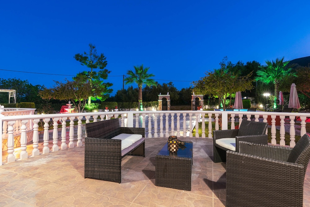 Fontana Holiday Home